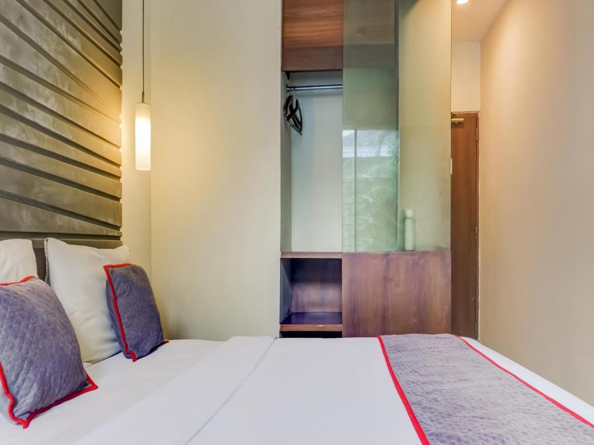 Townhouse Oak Hotel Grand Cikarang Dış mekan fotoğraf
