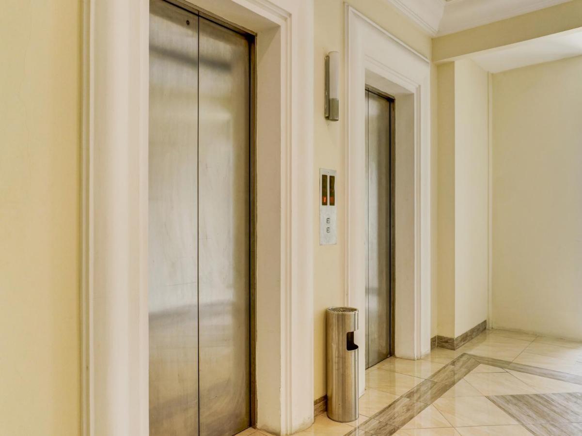 Townhouse Oak Hotel Grand Cikarang Dış mekan fotoğraf