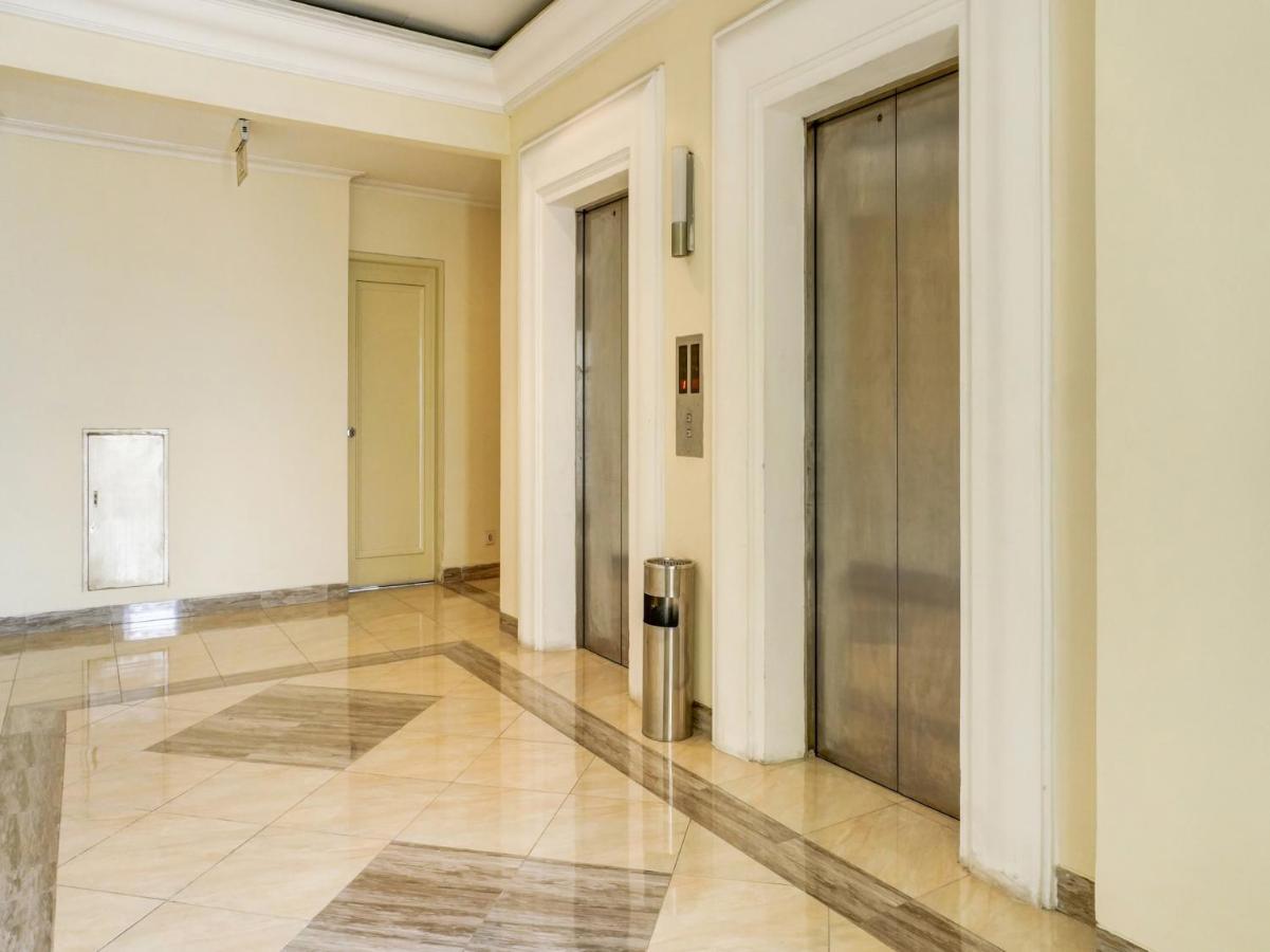 Townhouse Oak Hotel Grand Cikarang Dış mekan fotoğraf